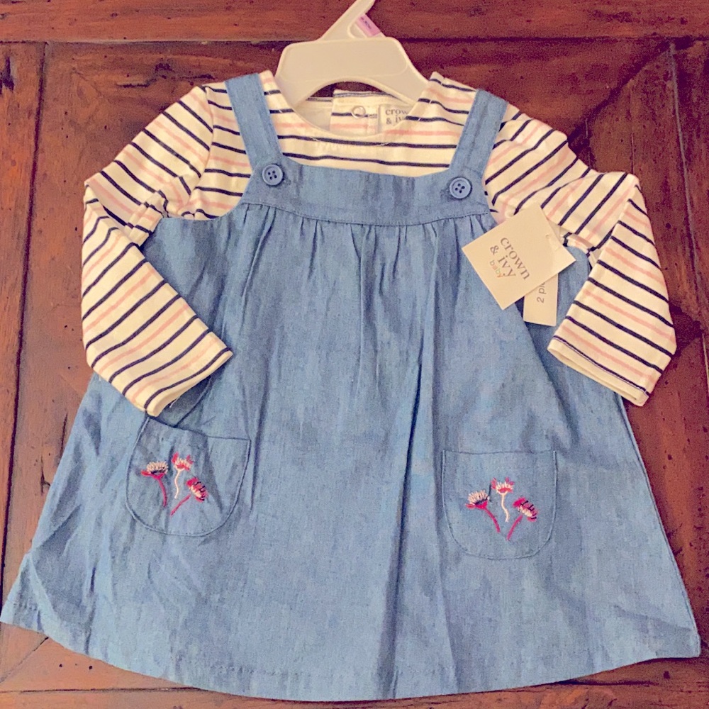 Crown & Ivy 2 Piece Baby Girl Long Sleeve + Jumper Dress Set, New With Tags, 9 M